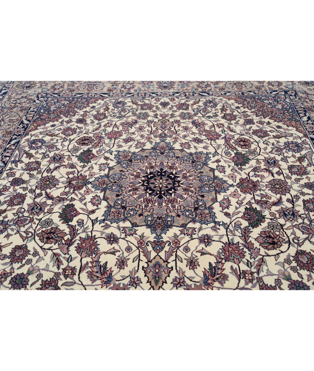 Hand Knotted Heritage Fine Persian Style Wool Rug - 5'9'' x 6'8'' 5'9'' x 6'8'' (173 X 200) / Ivory / Taupe