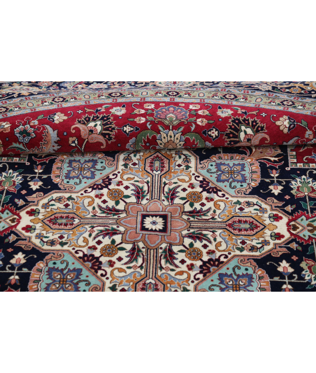 Hand Knotted Heritage Fine Persian Style Wool Rug - 8'0'' x 8'3'' 8'0'' x 8'3'' (240 X 248) / Pink / Blue