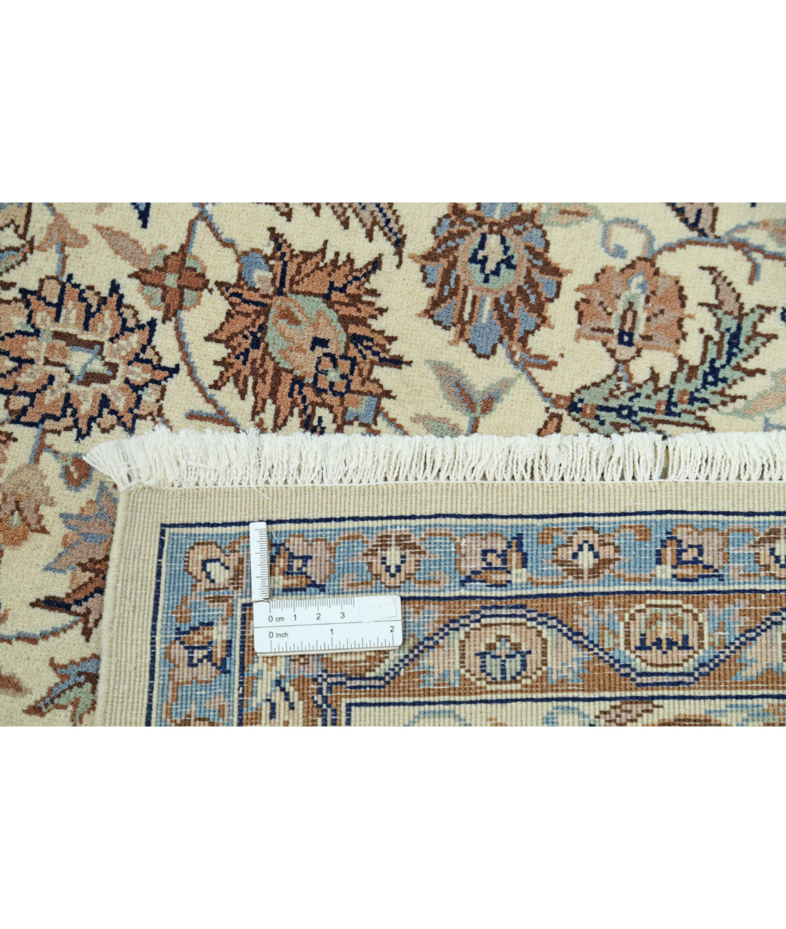 Hand Knotted Heritage Fine Persian Style Wool Rug - 5'11'' x 9'0'' 5'11'' x 9'0'' (178 X 270) / Ivory / Ivory