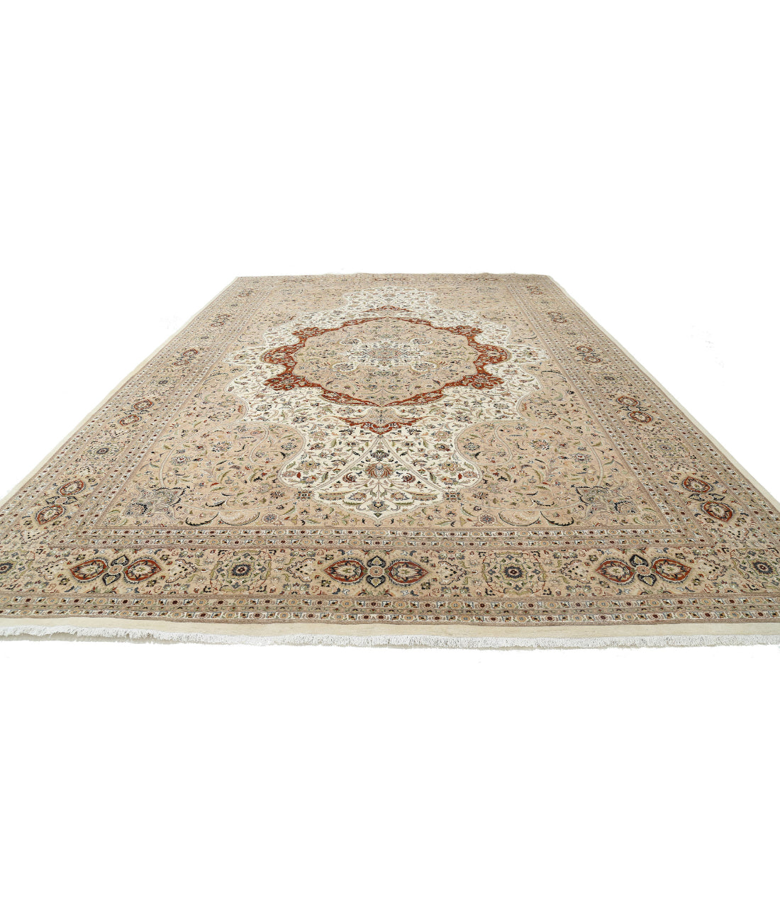 Hand Knotted Heritage Persian Style Wool Rug - 12'0'' x 17'10'' 12'0'' x 17'10'' (360 X 535) / Ivory / Beige