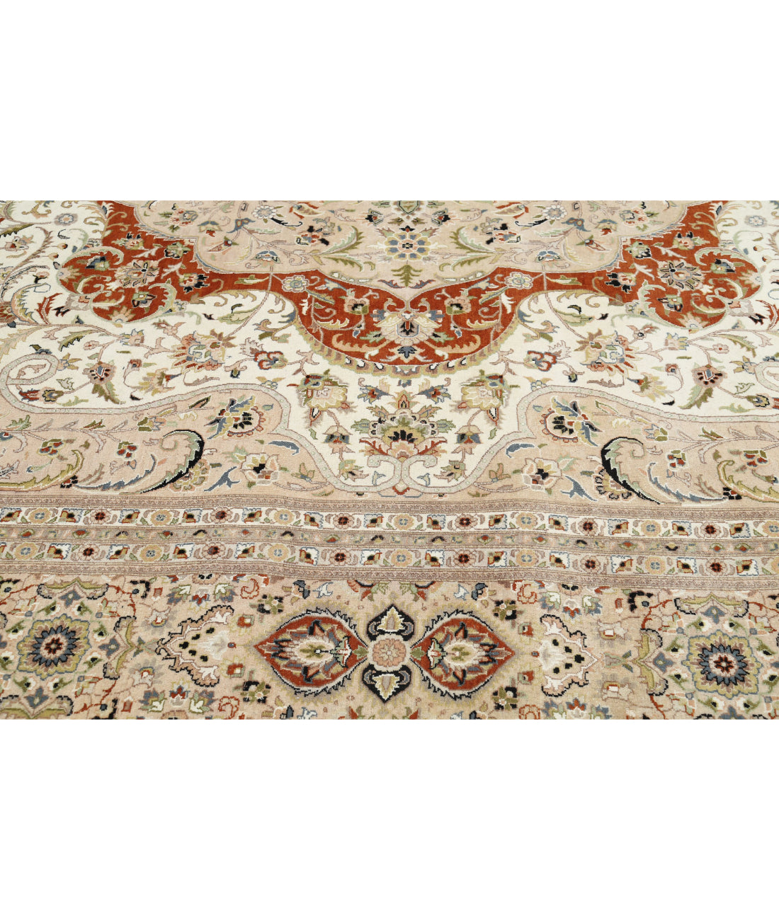 Hand Knotted Heritage Persian Style Wool Rug - 12'0'' x 17'10'' 12'0'' x 17'10'' (360 X 535) / Ivory / Beige
