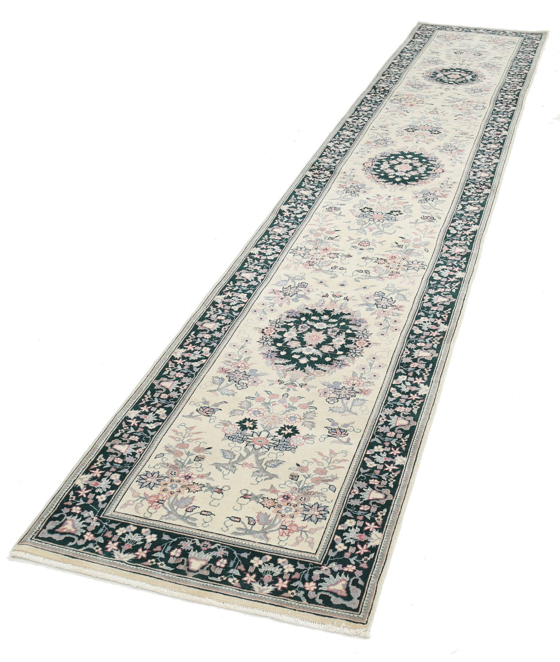 Hand Knotted Heritage Persian Style Wool Rug - 2'6'' x 13'7'' 2'6'' x 13'7'' (75 X 408) / Ivory / Green