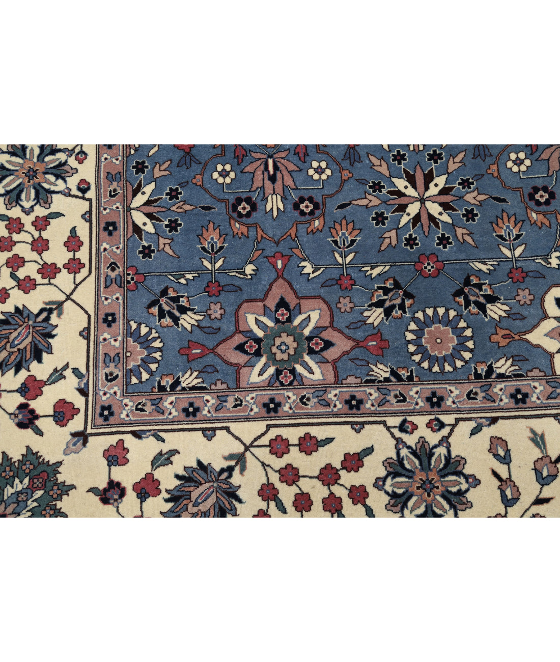 Hand Knotted Heritage Persian Style Wool Rug - 8'1'' x 10'1'' 8'1'' x 10'1'' (243 X 303) / Blue / Ivory