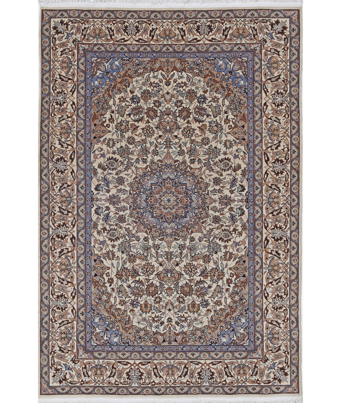 Hand Knotted Heritage Oriental  Wool Rug - 4&#39;0&#39;&#39; x 5&#39;11&#39;&#39;