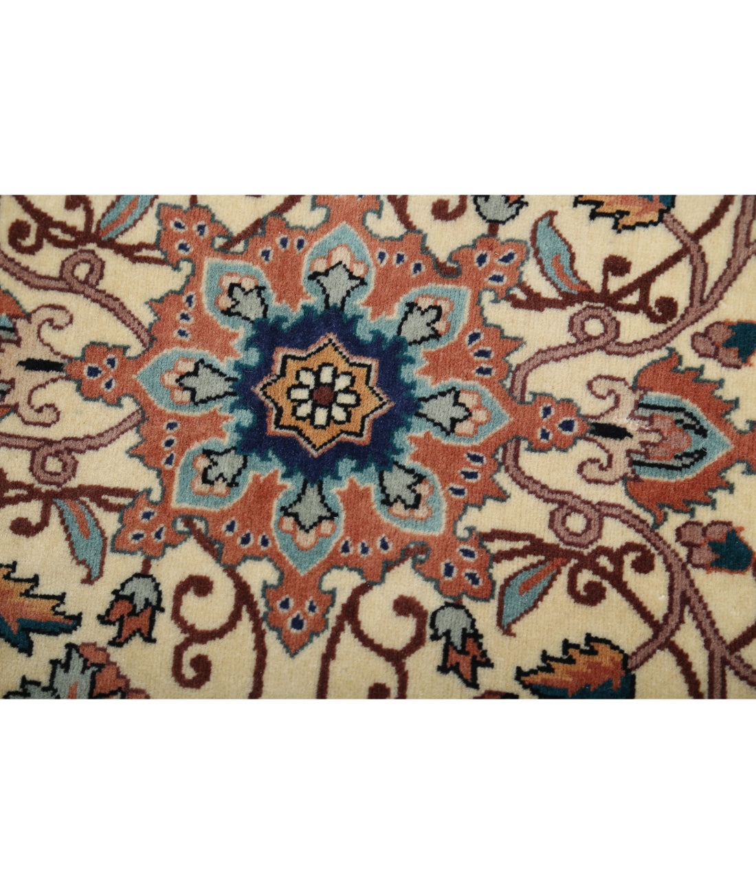 Hand Knotted Heritage Persian Style Wool Rug - 2'6'' x 19'10'' 2'6'' x 19'10'' (75 X 595) / Beige / Green