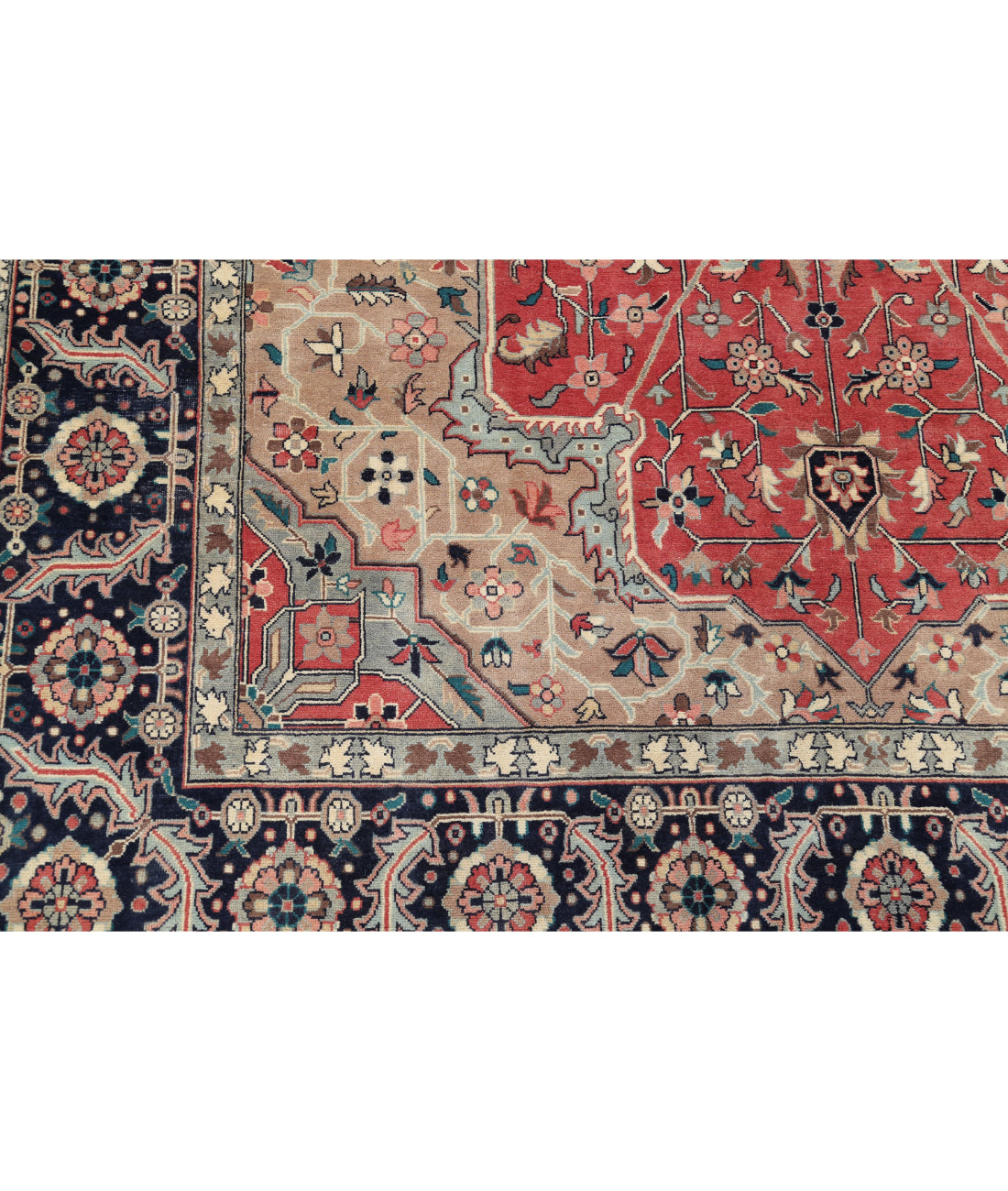 Hand Knotted Heritage Persian Style Heriz Wool Rug - 6'0'' x 8'11'' 6'0'' x 8'11'' (180 X 268) / Pink / Blue