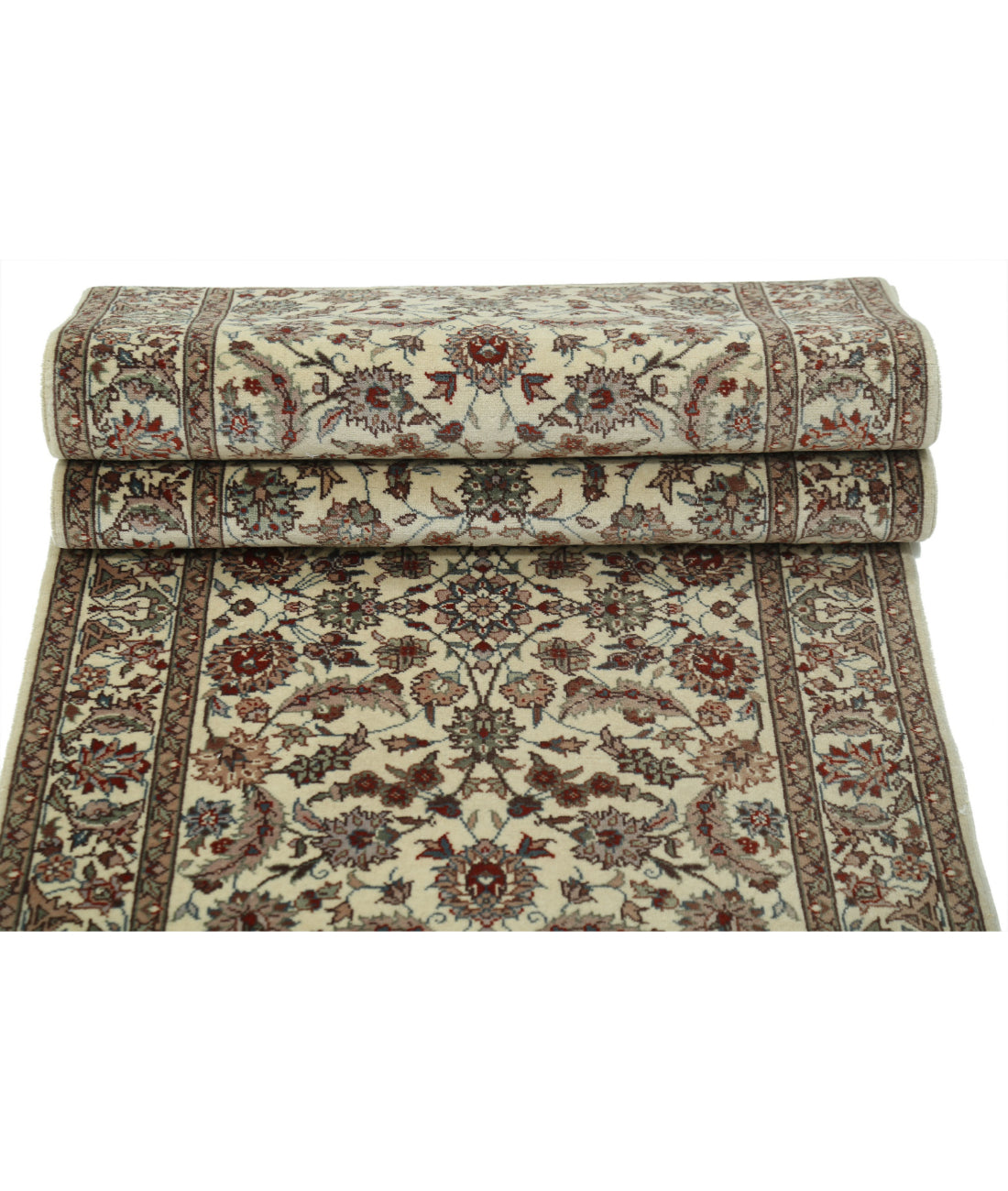 Hand Knotted Heritage Persian Style Wool Rug - 2'6'' x 11'11'' 2'6'' x 11'11'' (75 X 358) / Ivory / Taupe