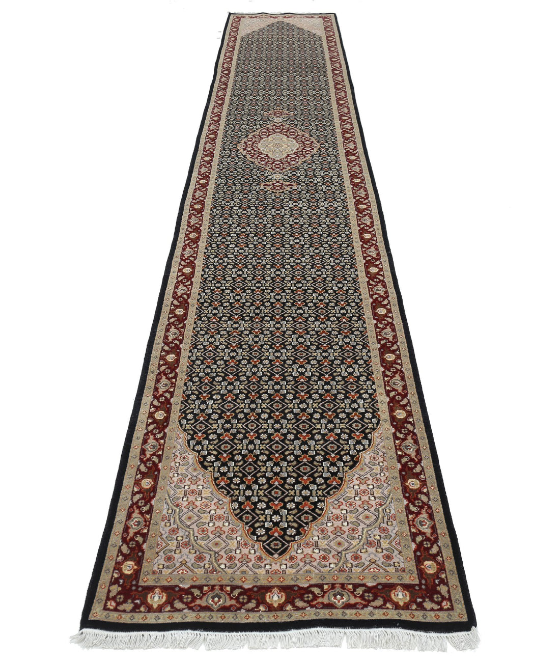 Hand Knotted Heritage Persian Style Wool & Silk Rug - 2'6'' x 15'8'' 2'6'' x 15'8'' (75 X 470) / Black / Red