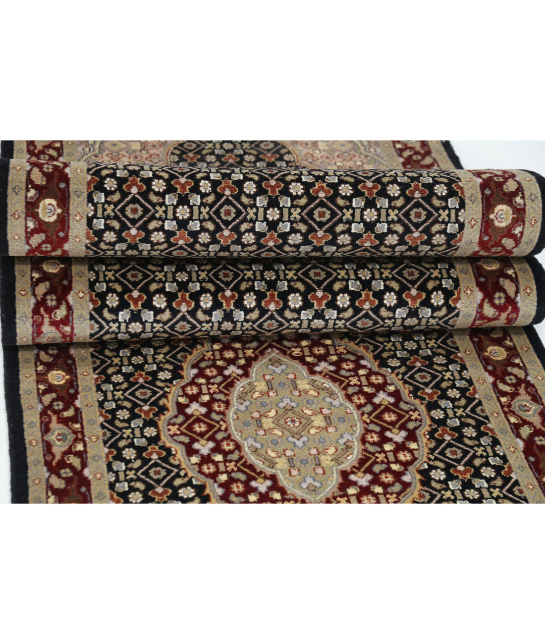 Hand Knotted Heritage Persian Style Wool & Silk Rug - 2'6'' x 15'8'' 2'6'' x 15'8'' (75 X 470) / Black / Red