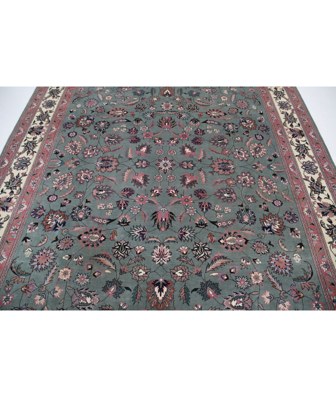 Hand Knotted Heritage Persian Style Wool Rug - 8'0'' x 10'0'' 8'0'' x 10'0'' (240 X 300) / Green / Ivory