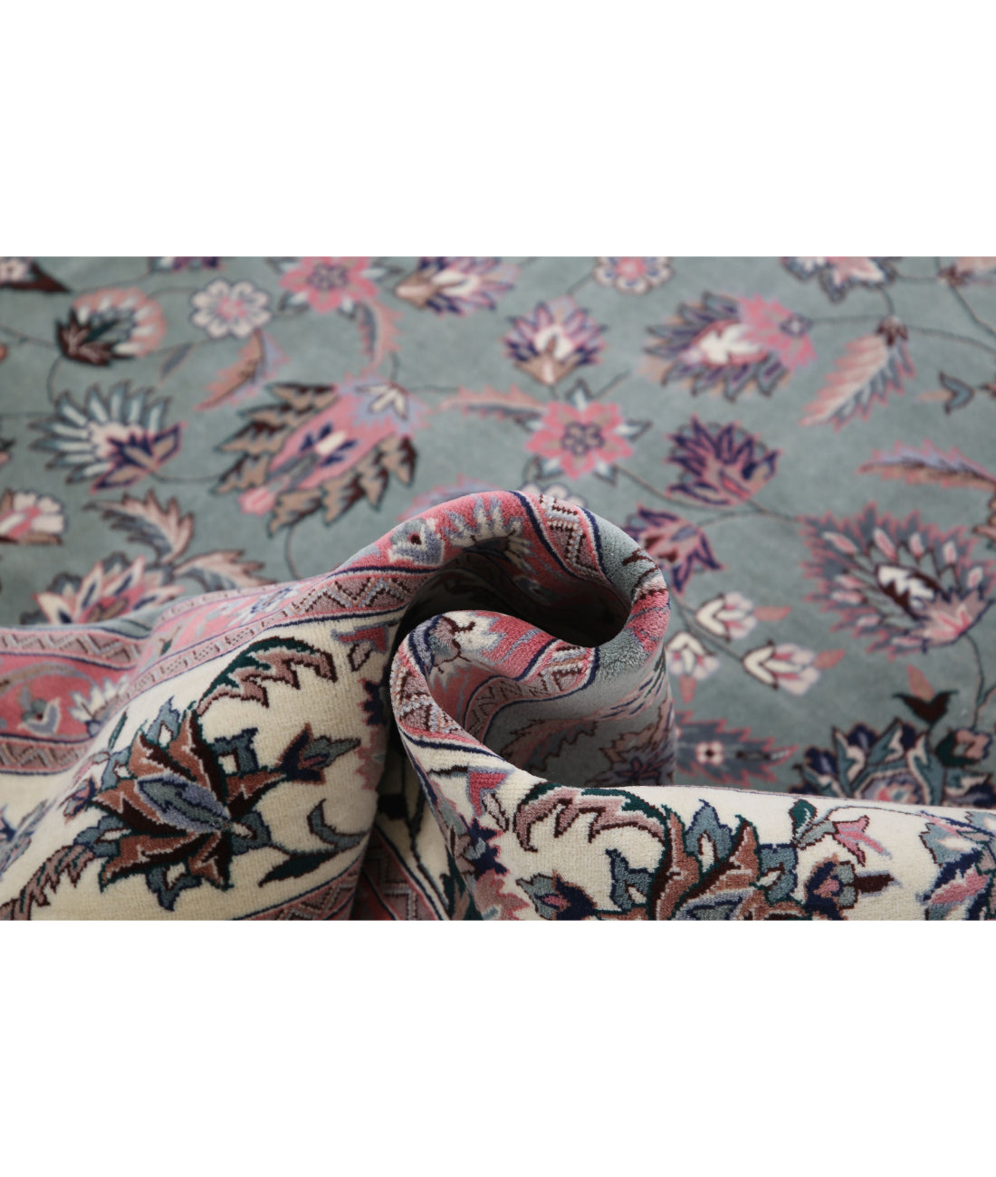 Hand Knotted Heritage Persian Style Wool Rug - 8'0'' x 10'0'' 8'0'' x 10'0'' (240 X 300) / Green / Ivory