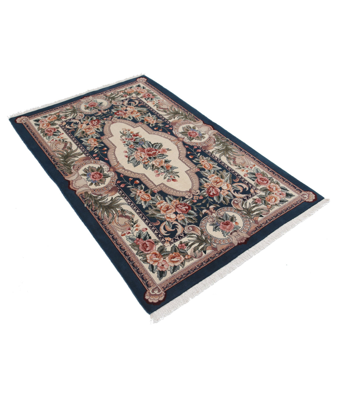 Hand Knotted Heritage Persian Style Aubusson Wool Rug - 3'10'' x 5'9'' 3'10'' x 5'9'' (115 X 173) / Green / Ivory