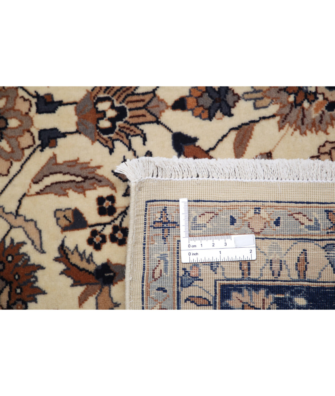 Hand Knotted Heritage Fine Persian Style Wool Rug - 6'8'' x 6'8'' 6'8'' x 6'8'' (200 X 200) / Ivory / Blue