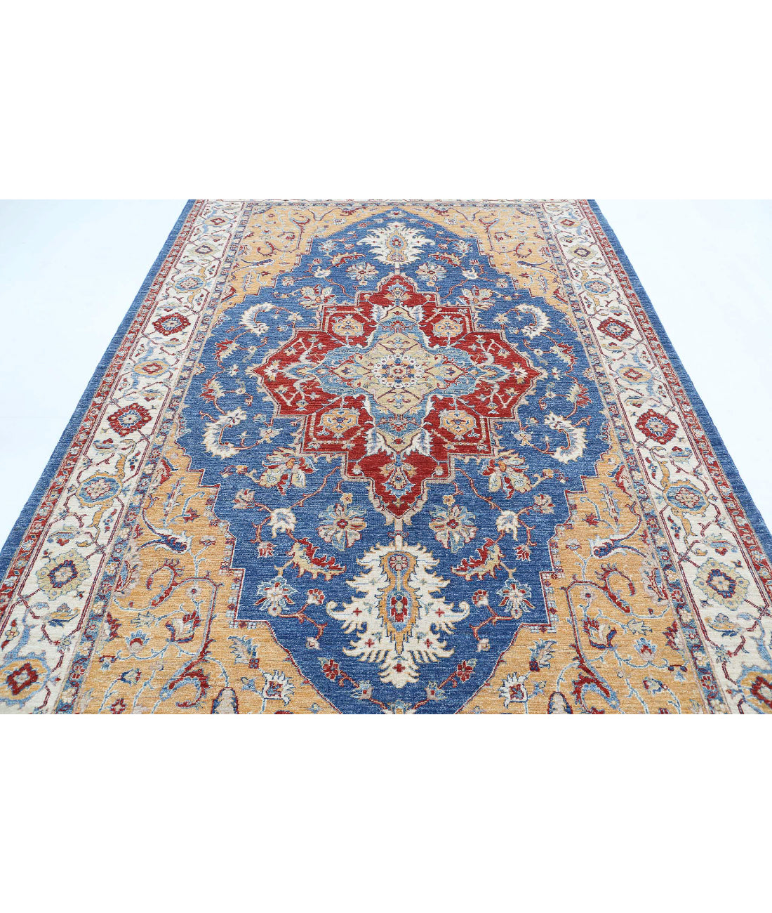 Hand Knotted Heriz Wool Rug - 6'7'' x 9'11'' 6'7'' x 9'11'' (198 X 298) / Blue / Ivory