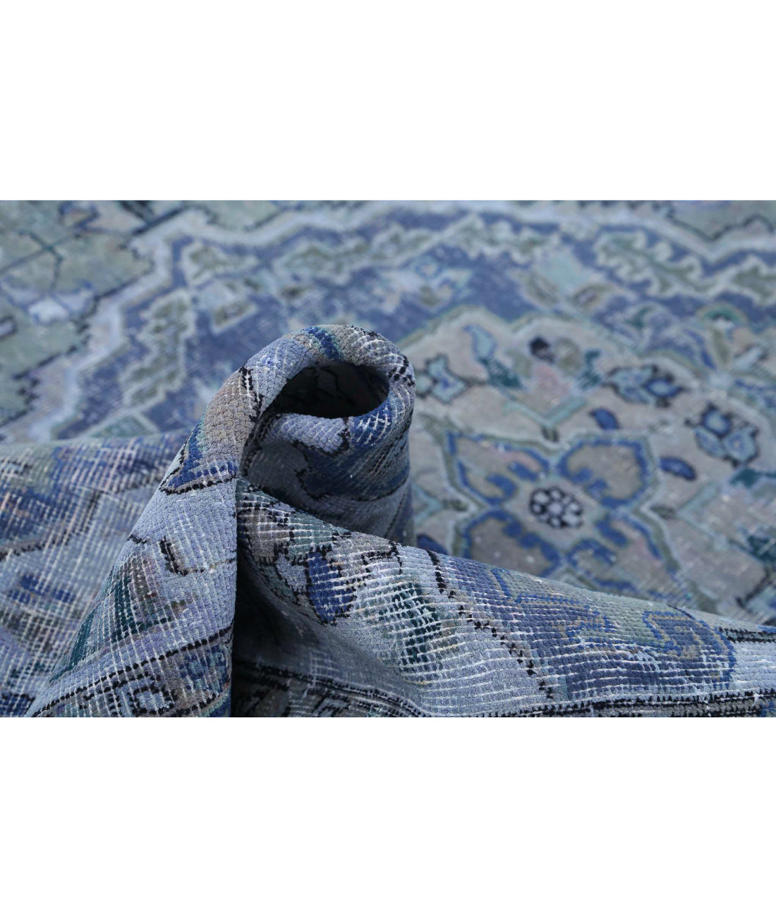 Hand Knotted Vintage Persian Heriz Wool Rug - 6'1'' x 8'9'' 6'1'' x 8'9'' (183 X 263) / Blue / Blue