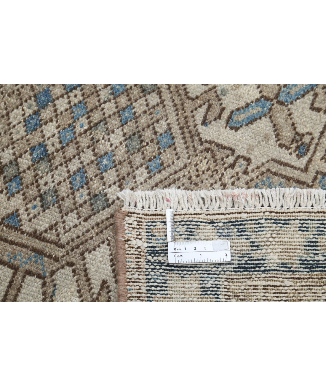 Hand Knotted Vintage Wool Rug - 3'0'' x 4'5''