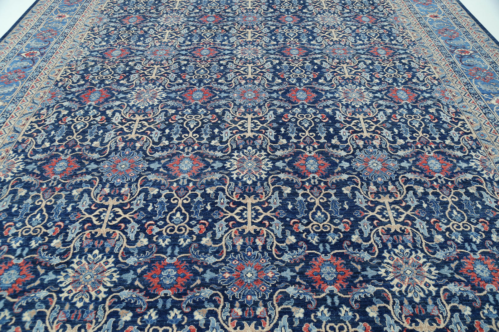 Jasmine-hand-knotted-sultani-wool-rug-5024507-4.jpg
