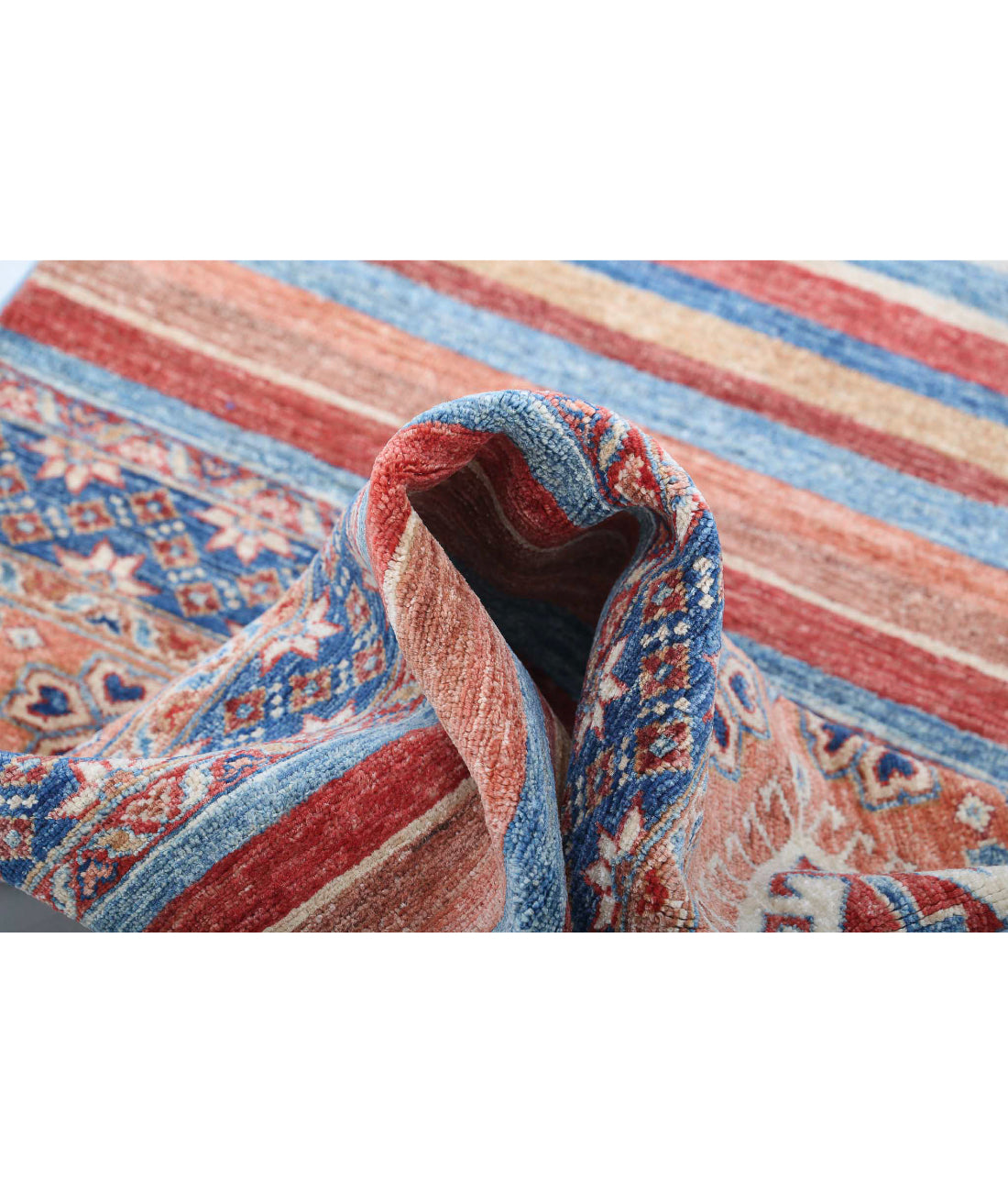 Hand Knotted Khurjeen Wool Rug - 2'8'' x 3'8'' 2'8'' x 3'8'' (80 X 110) / Multi / Multi