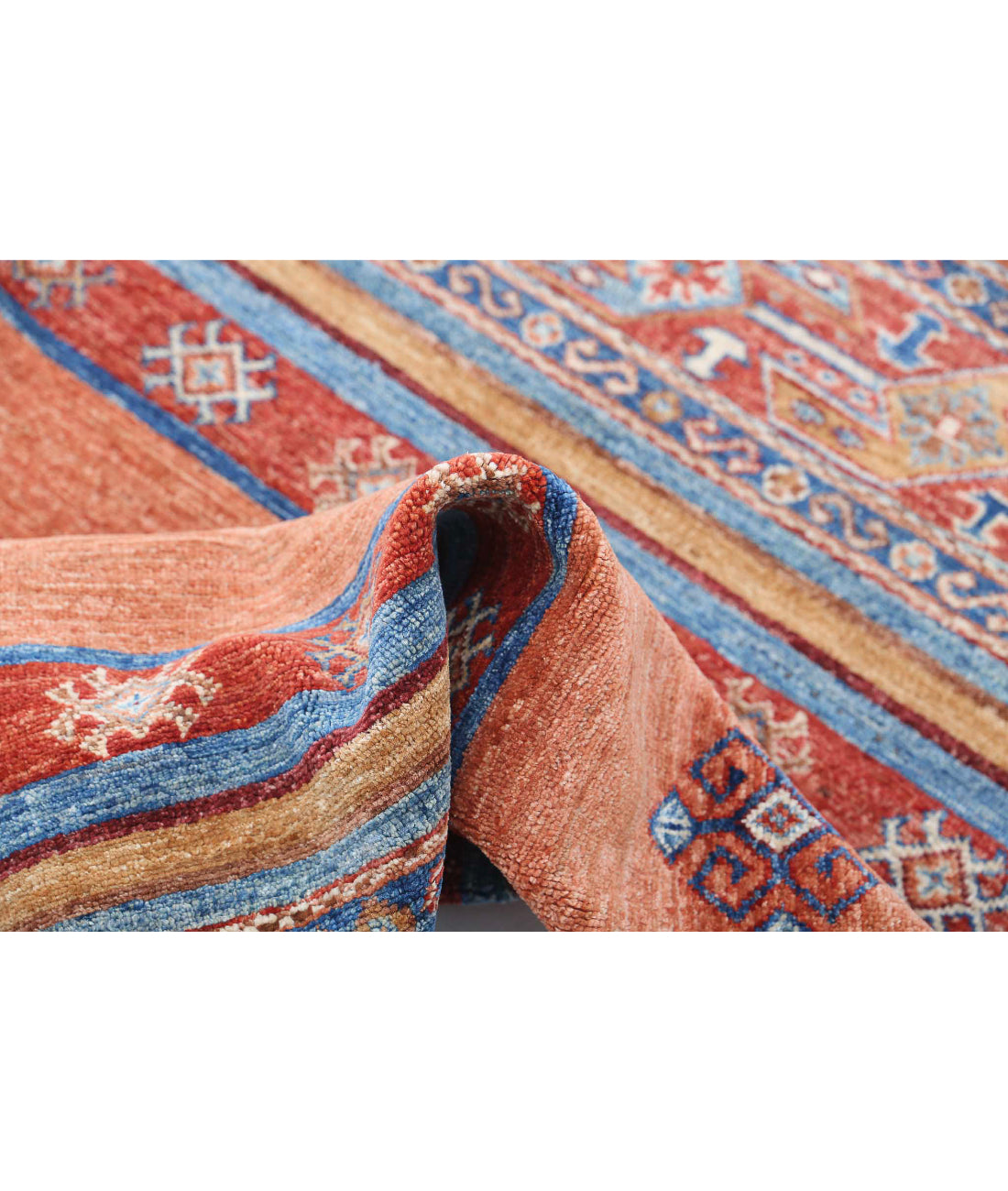 Hand Knotted Khurjeen Wool Rug - 2'7'' x 3'11'' 2'7'' x 3'11'' (78 X 118) / Multi / Multi