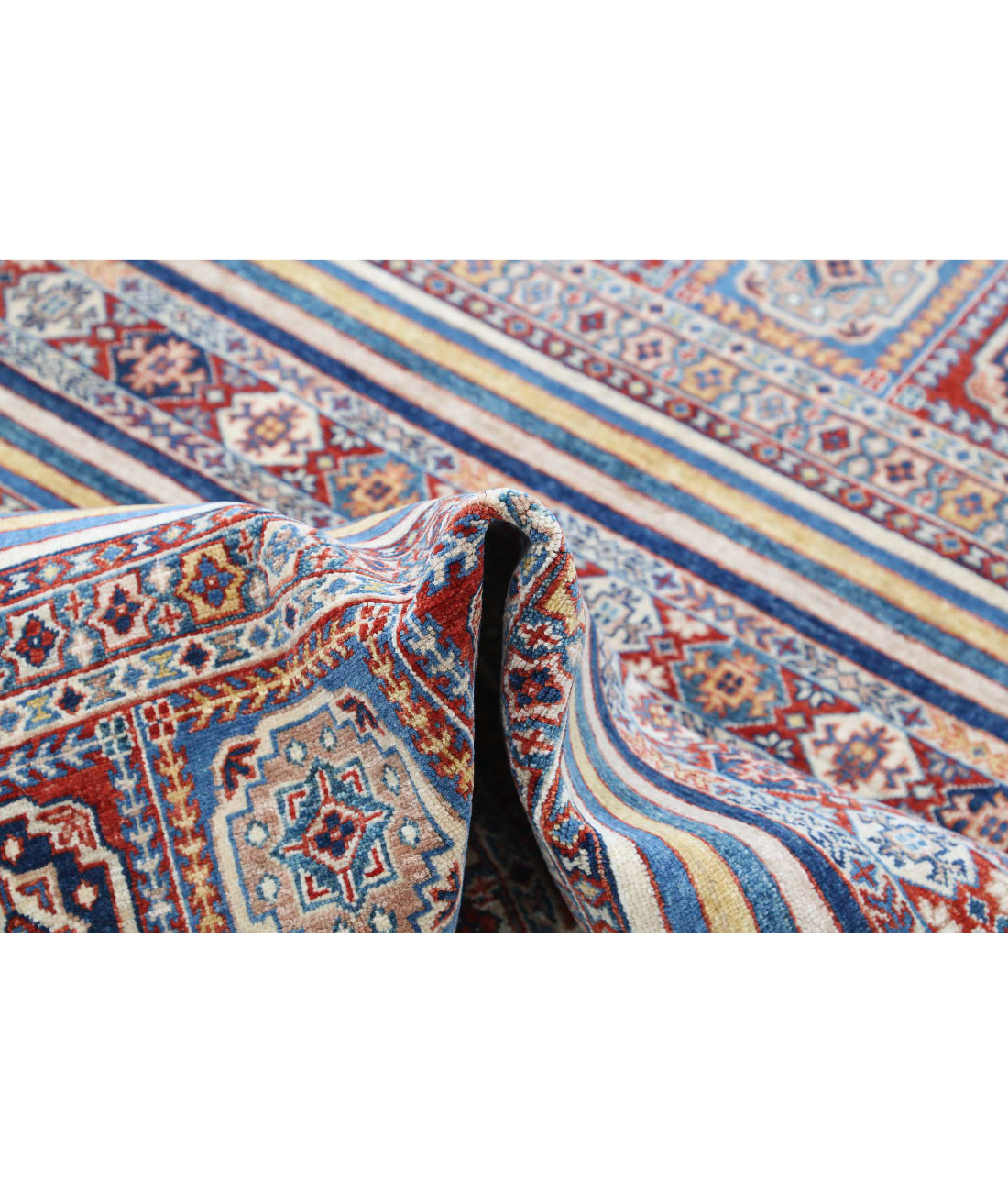 Hand Knotted Khurjeen Wool Rug - 4'0'' x 5'11'' 4'0'' x 5'11'' (120 X 178) / Multi / Multi