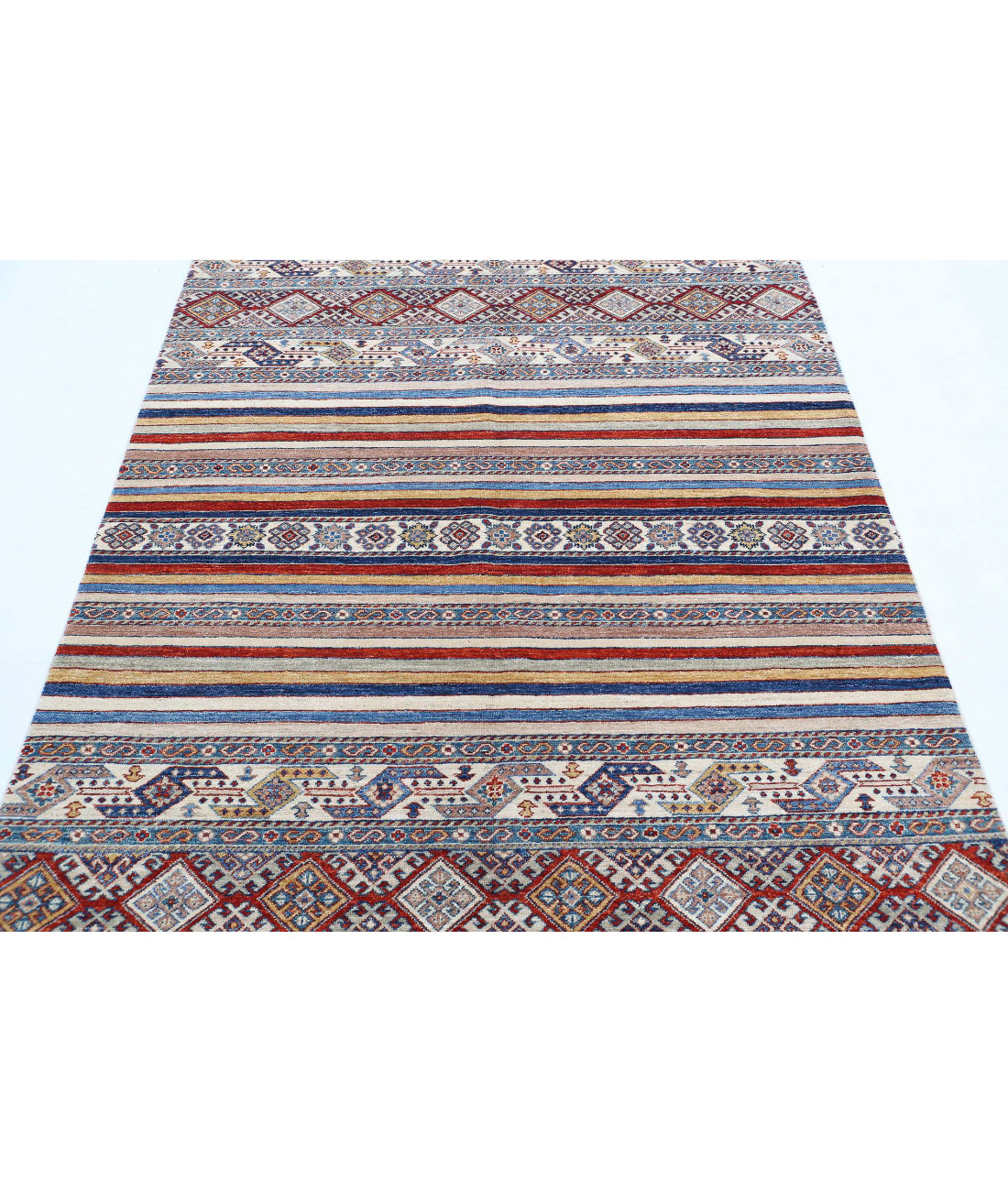 Hand Knotted Khurjeen Wool Rug - 4'10'' x 6'3'' 4'10'' x 6'3'' (145 X 188) / Multi / Multi