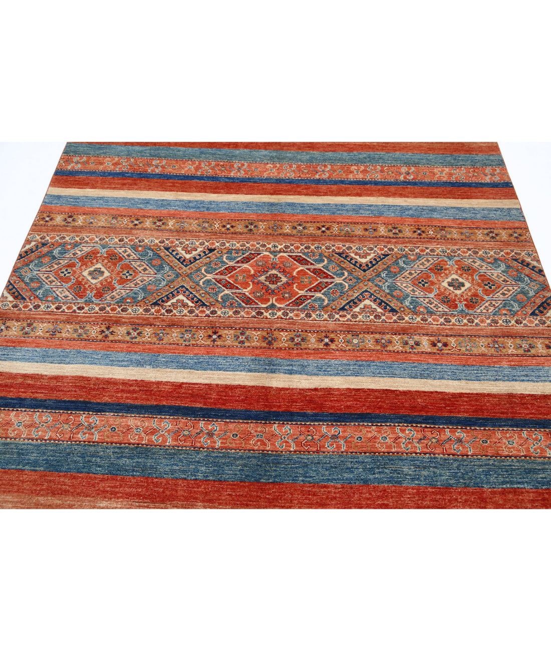 Hand Knotted Khurjeen Wool Rug - 5'6'' x 7'8'' 5'6'' x 7'8'' (165 X 230) / Multi / Multi