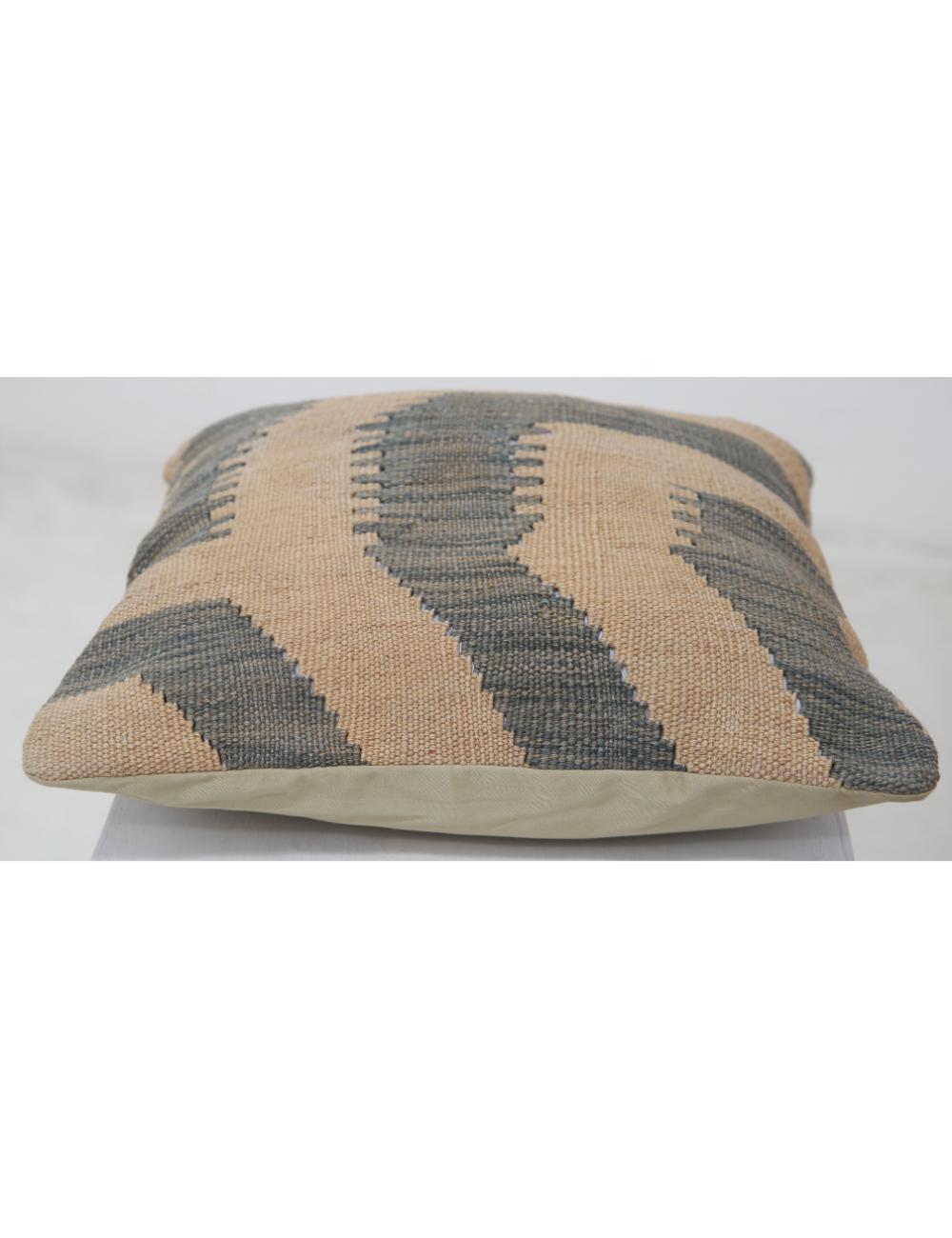 Hand Woven Tribal Multi Color Geometric Wool Pillow - 1'5'' x 1'5'' Arteverk Arteverk Rugs