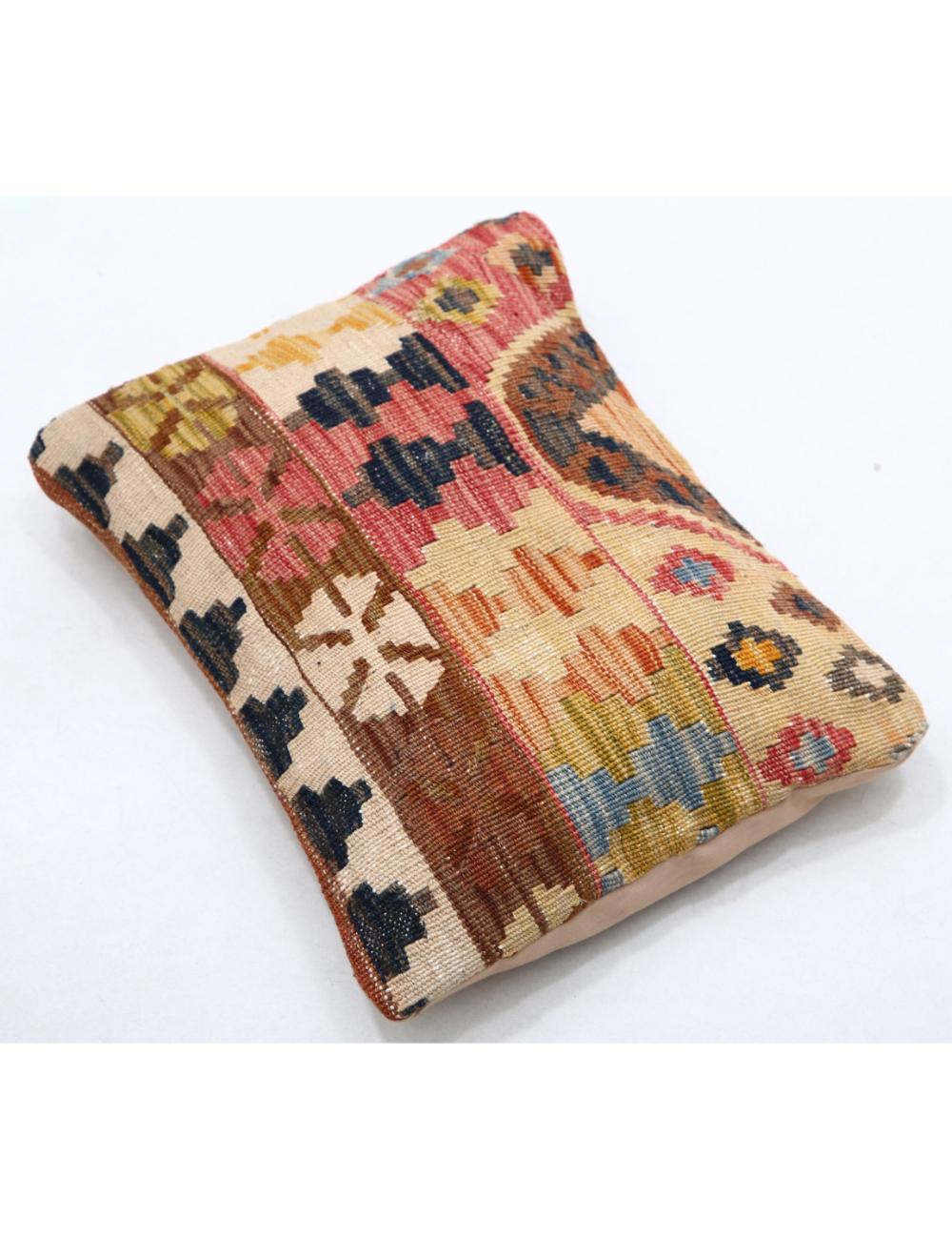 Hand Woven Tribal Multi Color Geometric Wool Pillow - 1'0'' x 1'5'' Arteverk Arteverk Rugs