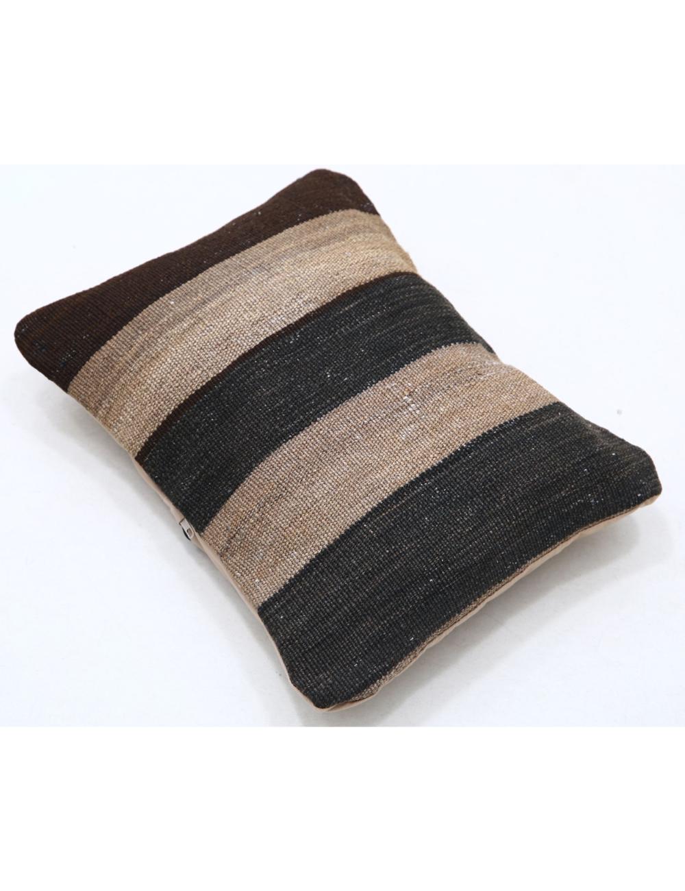 Hand Woven Tribal Multi Color Geometric Wool Pillow - 1'0'' x 1'5'' Arteverk Arteverk Rugs