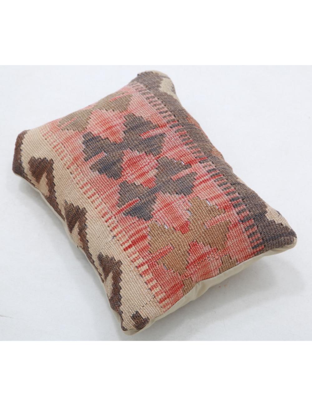Hand Woven Tribal Multi Color Geometric Wool Pillow - 1'0'' x 1'5'' Arteverk Arteverk Rugs