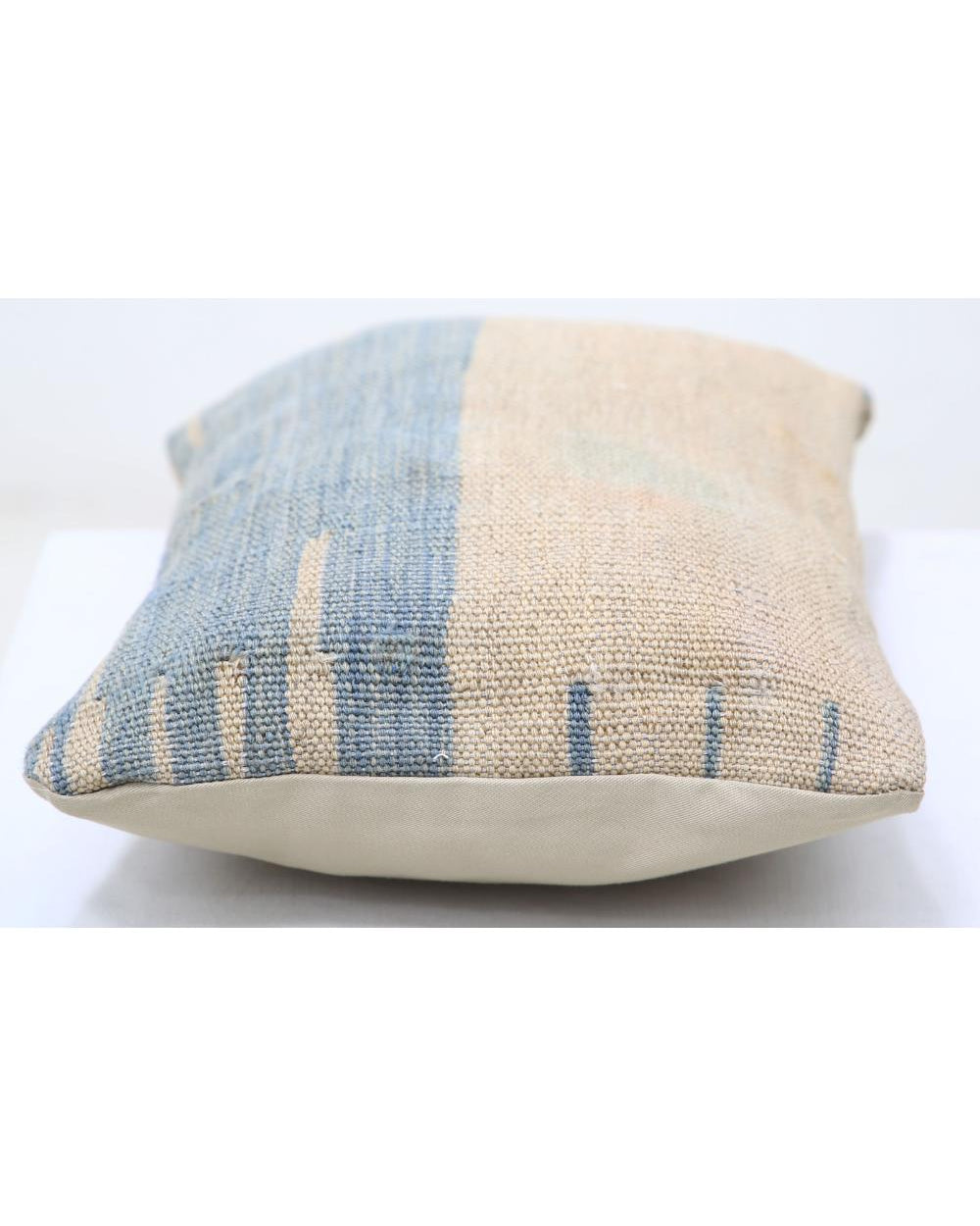 Hand Woven Tribal  Wool Pillow - 1'0'' x 1'5''