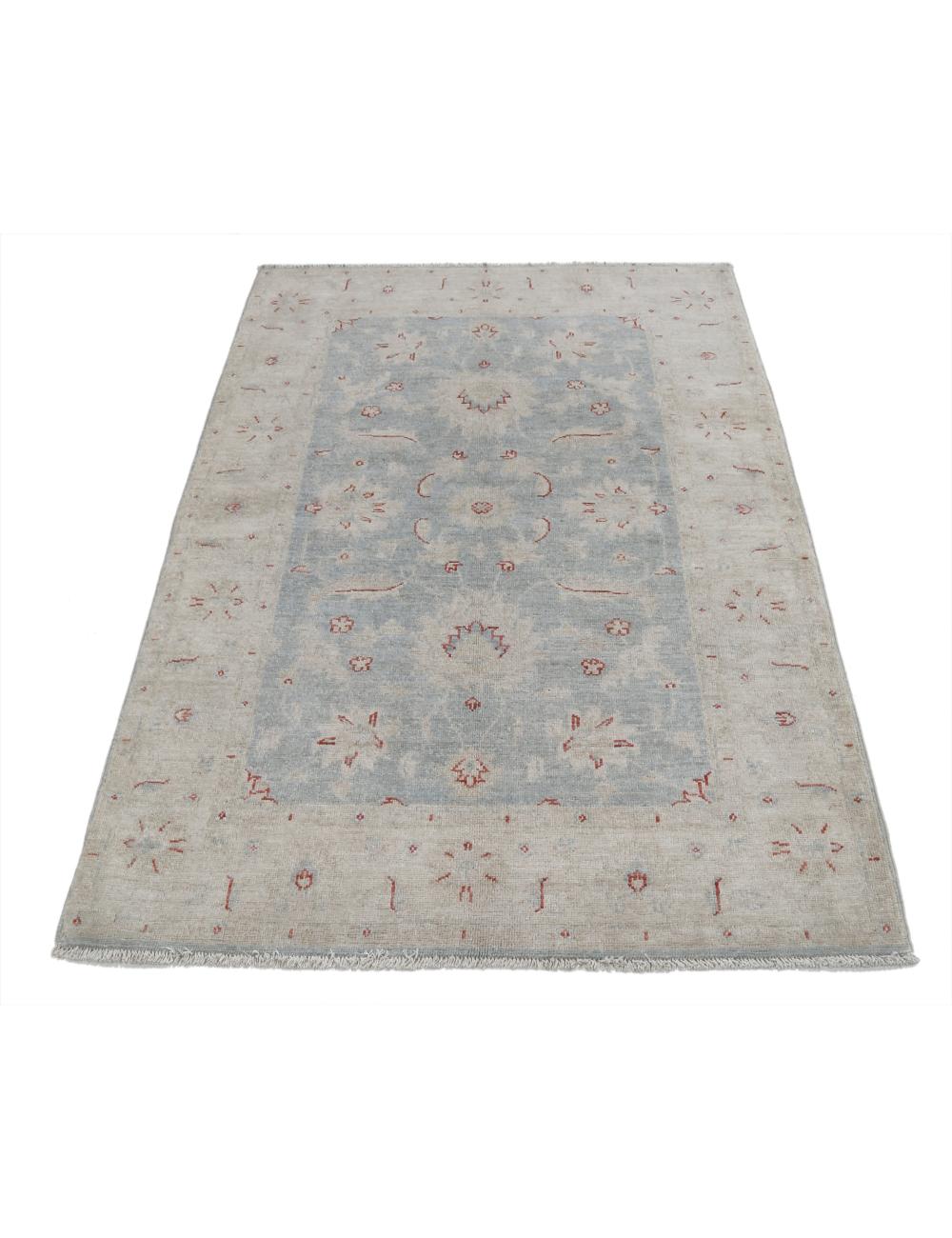 Hand Knotted Serenity Wool Rug - 3'2'' x 4'11''