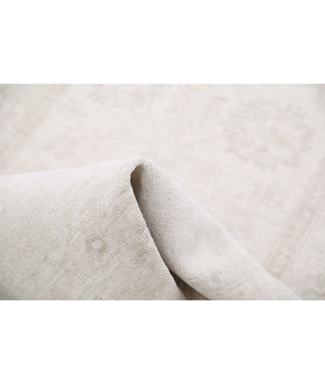 Hand Knotted Serenity Wool Rug - 2'6'' x 9'5'' 2'6'' x 9'5'' (75 X 283) / Ivory / Taupe