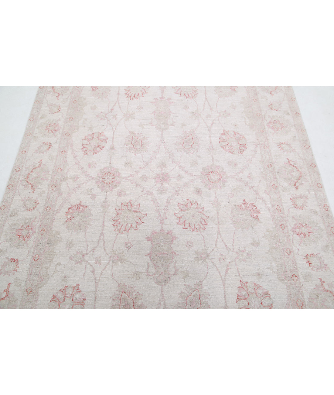 Hand Knotted Serenity Wool Rug - 5'4'' x 7'7'' 5'4'' x 7'7'' (160 X 228) / Ivory / Ivory