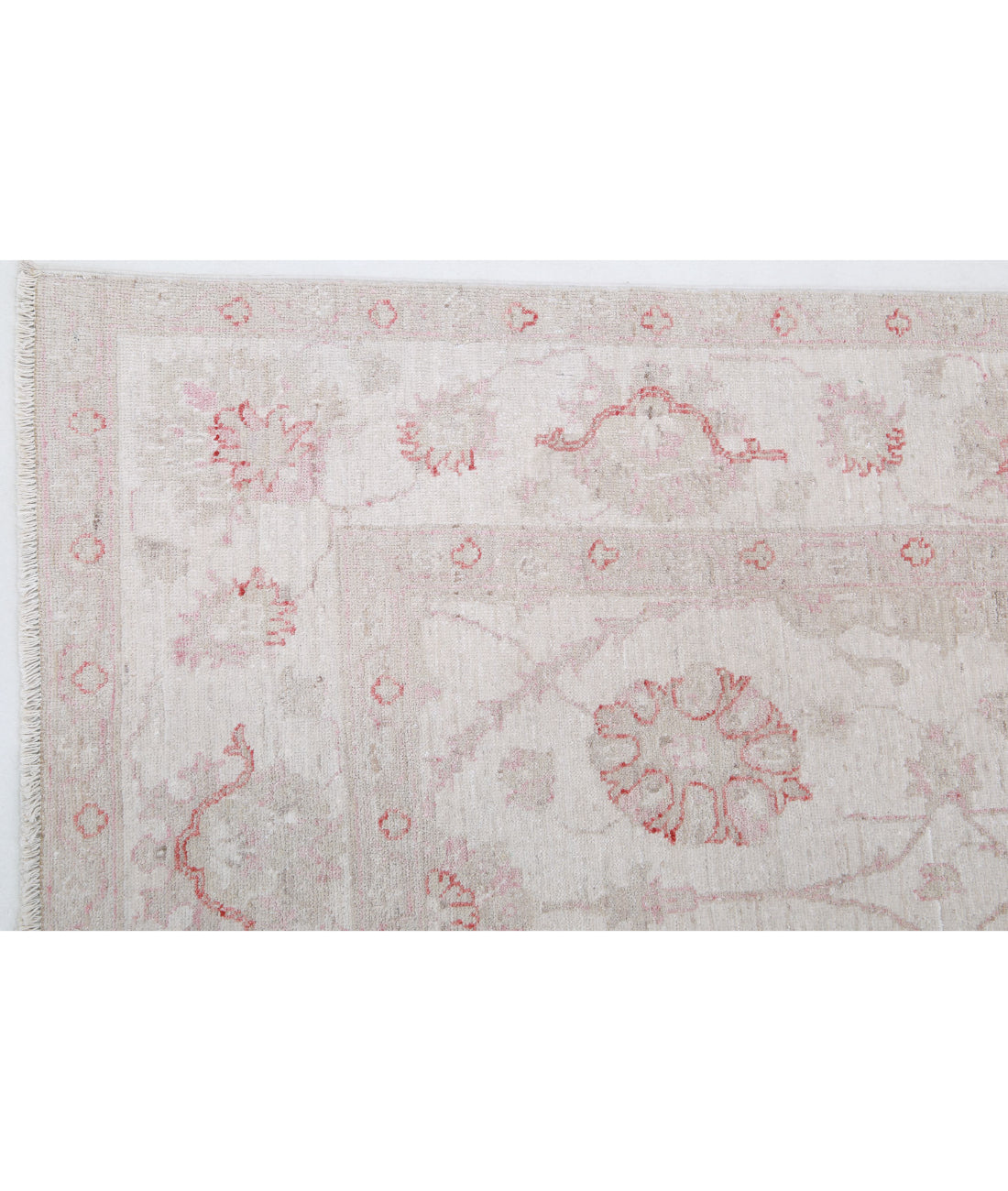 Hand Knotted Serenity Wool Rug - 5'4'' x 7'7'' 5'4'' x 7'7'' (160 X 228) / Ivory / Ivory