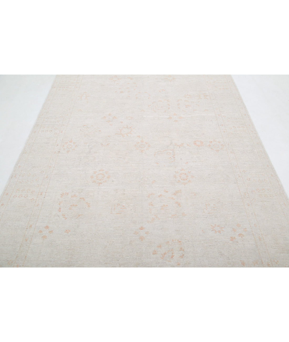 Hand Knotted Serenity Wool Rug - 5'10'' x 16'3'' 5'10'' x 16'3'' (175 X 488) / Ivory / Orange