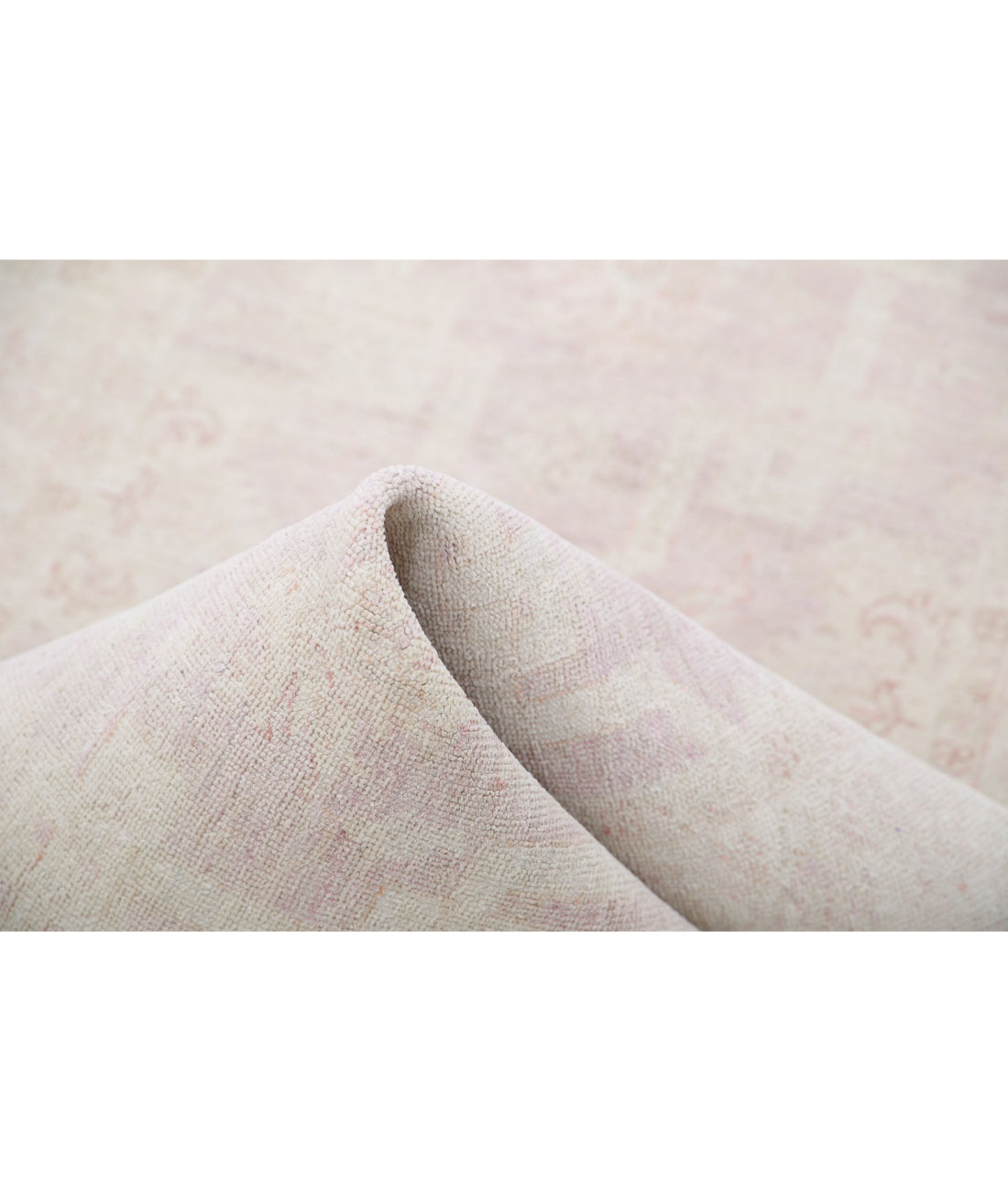 Hand Knotted Serenity Wool Rug - 2'6'' x 8'11'' 2'6'' x 8'11'' (75 X 268) / Pink / Ivory