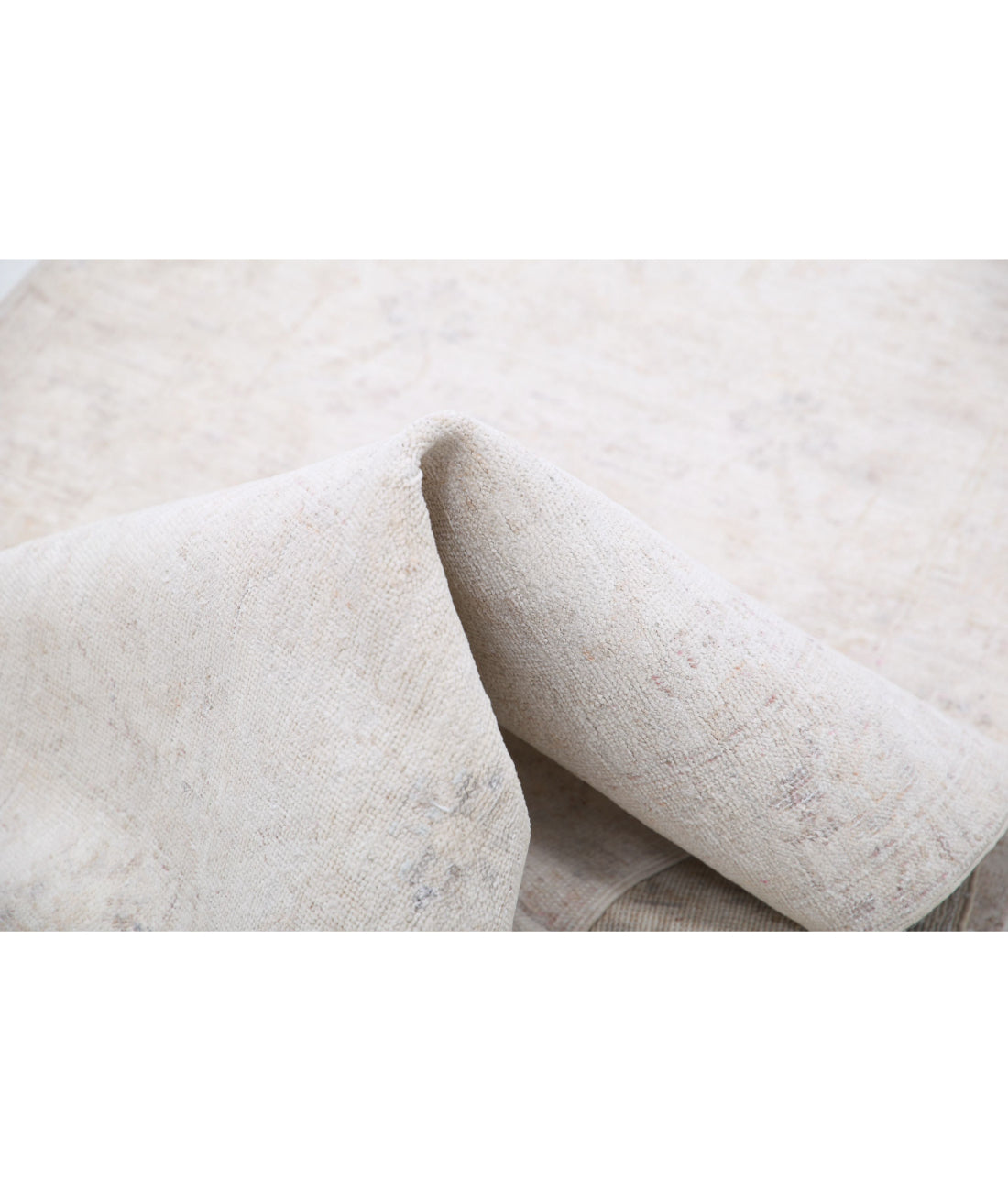 Hand Knotted Serenity Wool Rug - 2'5'' x 9'5'' 2'5'' x 9'5'' (73 X 283) / Ivory / Grey