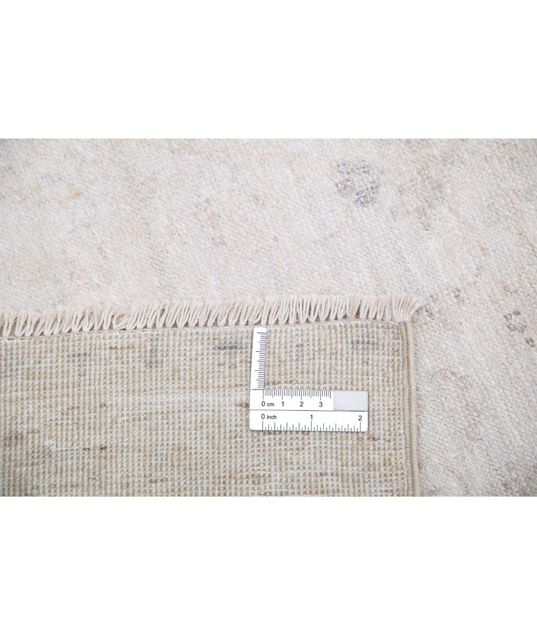Hand Knotted Serenity Wool Rug - 2'5'' x 9'5'' 2'5'' x 9'5'' (73 X 283) / Ivory / Grey