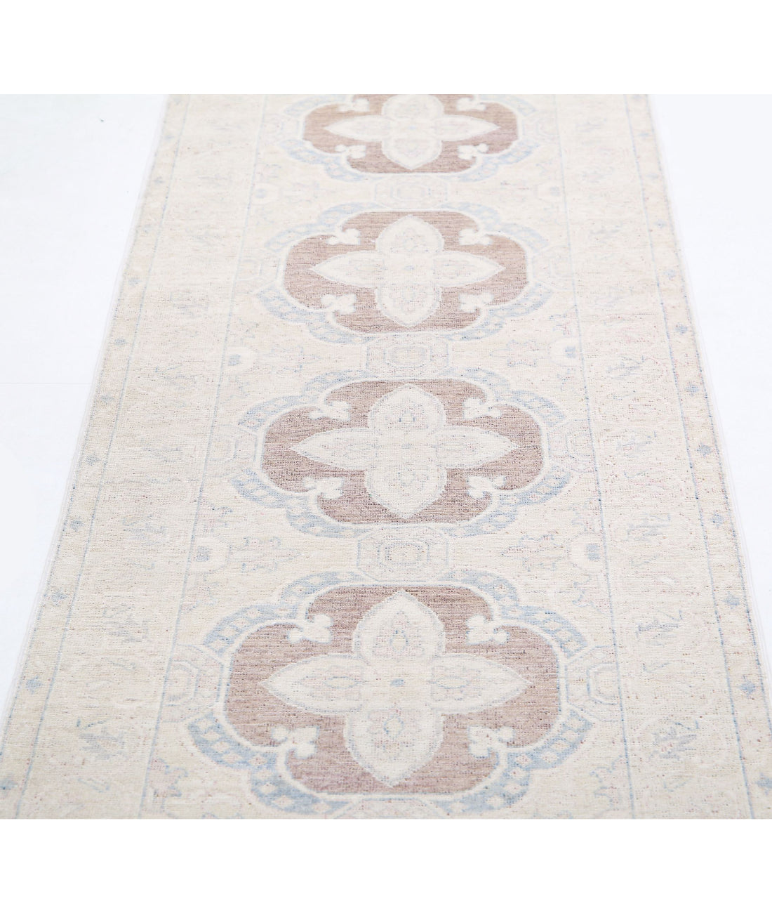 Hand Knotted Serenity Wool Rug - 2'6'' x 10'0'' 2'6'' x 10'0'' (75 X 300) / Brown / Ivory