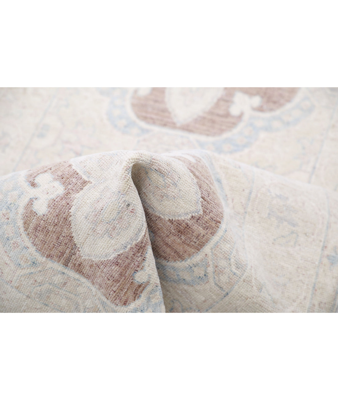 Hand Knotted Serenity Wool Rug - 2'6'' x 10'0'' 2'6'' x 10'0'' (75 X 300) / Brown / Ivory