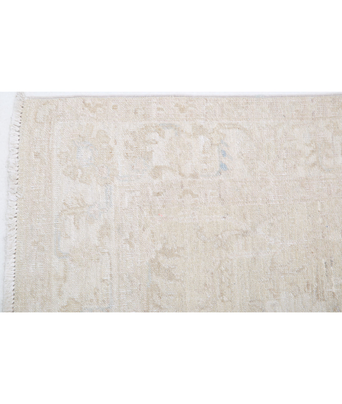 Hand Knotted Serenity Wool Rug - 2'4'' x 6'7'' 2'4'' x 6'7'' (70 X 198) / Taupe / Ivory
