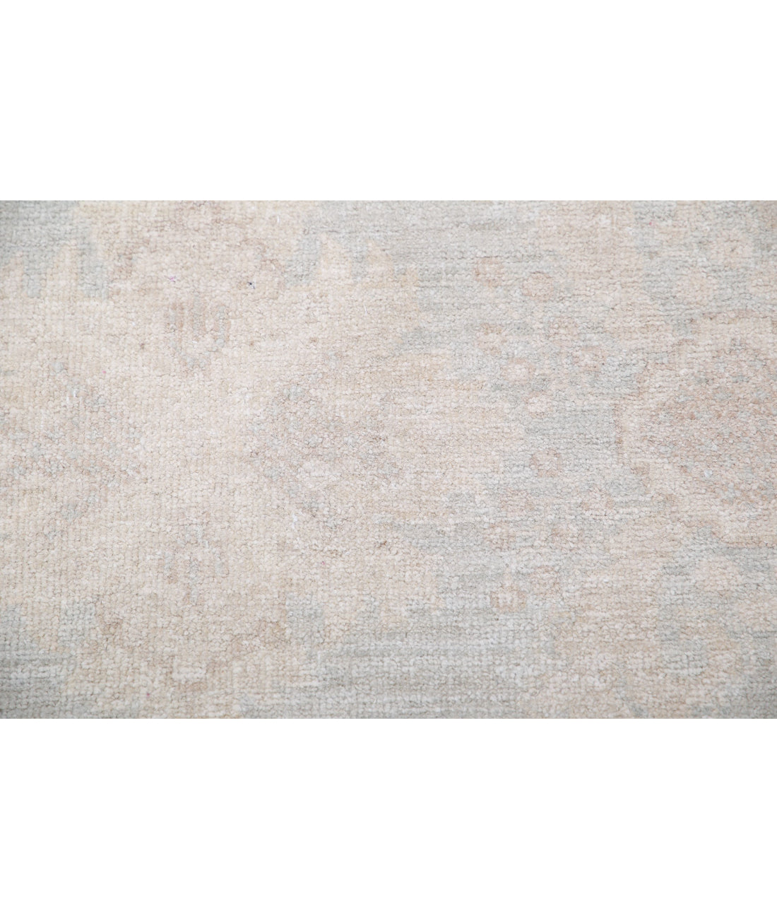 Hand Knotted Serenity Wool Rug - 7'10'' x 9'7'' 7'10'' x 9'7'' (235 X 288) / Ivory / Taupe