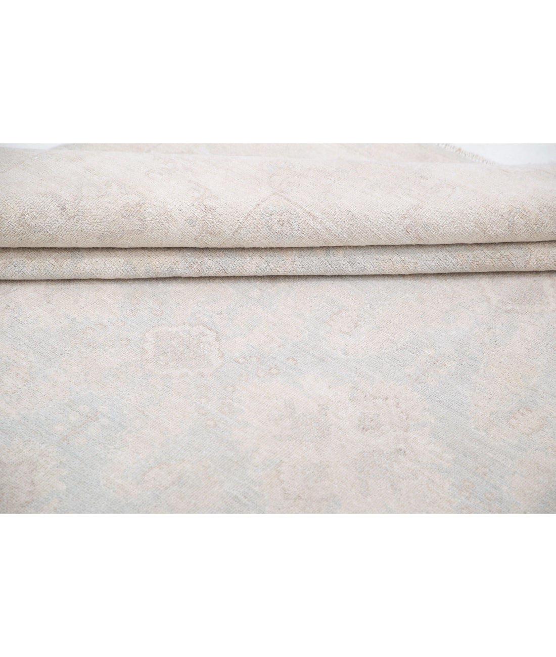 Hand Knotted Serenity Wool Rug - 7'10'' x 9'7'' 7'10'' x 9'7'' (235 X 288) / Ivory / Taupe