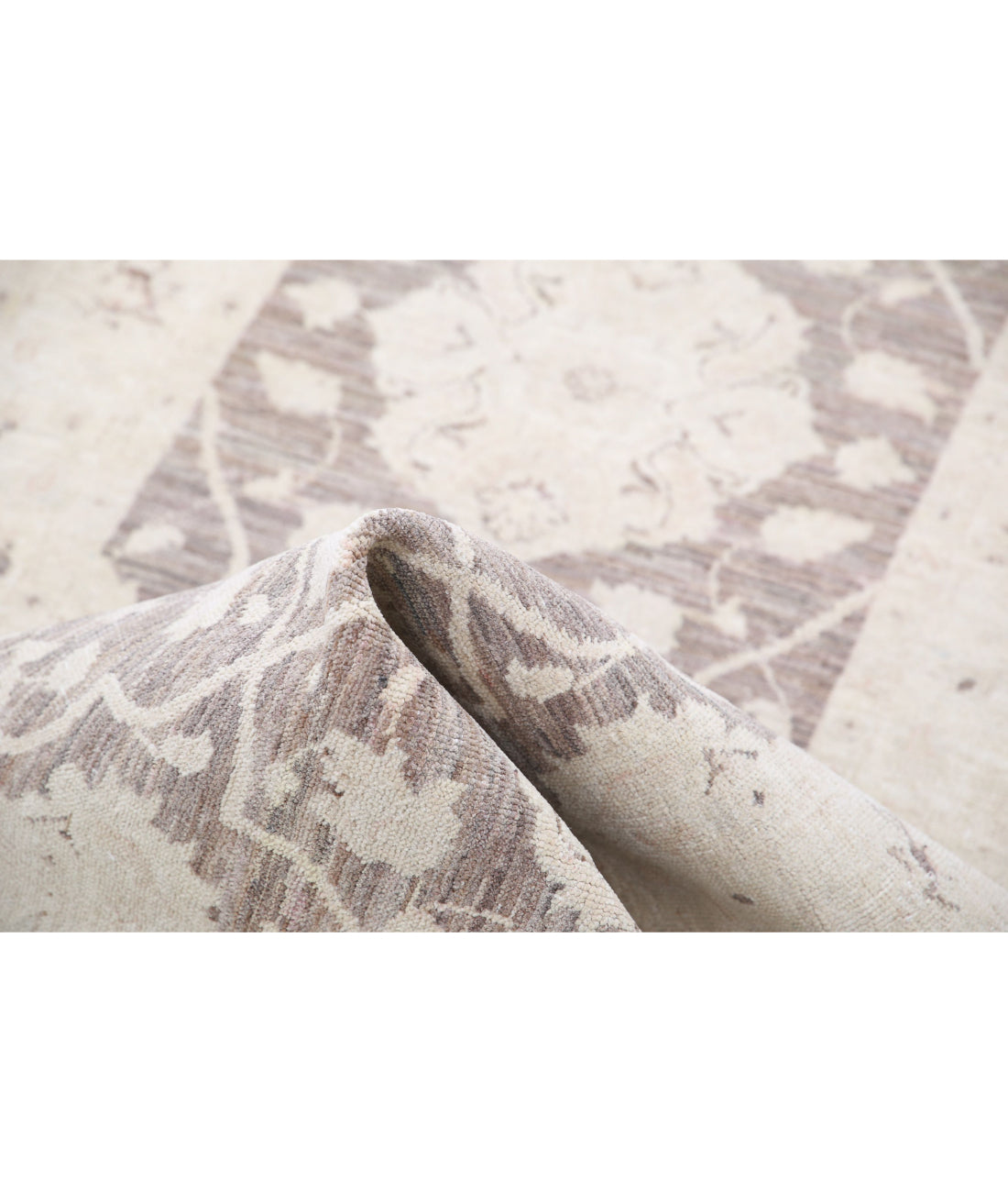 Hand Knotted Serenity Wool Rug - 2'8'' x 9'5'' 2'8'' x 9'5'' (80 X 283) / Brown / Ivory