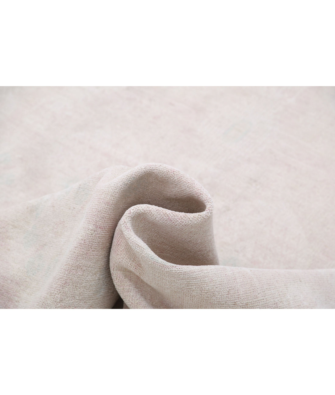 Hand Knotted Serenity Wool Rug - 8'0'' x 9'1'' 8'0'' x 9'1'' (240 X 273) / Ivory / Pink