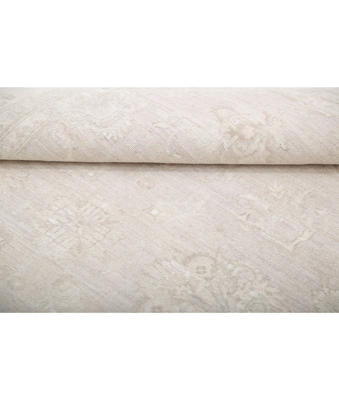 Hand Knotted Serenity Wool Rug - 5'7'' x 7'8'' 5'7'' x 7'8'' (168 X 230) / Grey / Ivory