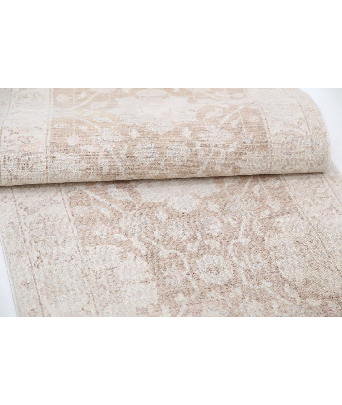 Hand Knotted Serenity Wool Rug - 2'7'' x 10'0'' 2'7'' x 10'0'' (78 X 300) / Brown / Ivory