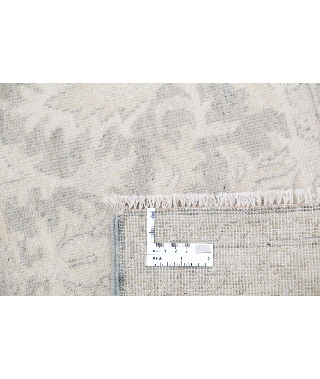 Hand Knotted Serenity Wool Rug - 2'6'' x 5'11''