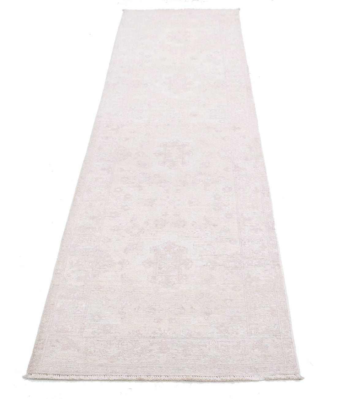 Hand Knotted Serenity Wool Rug - 2'5'' x 9'8'' 2'5'' x 9'8'' (73 X 290) / Ivory / Pink